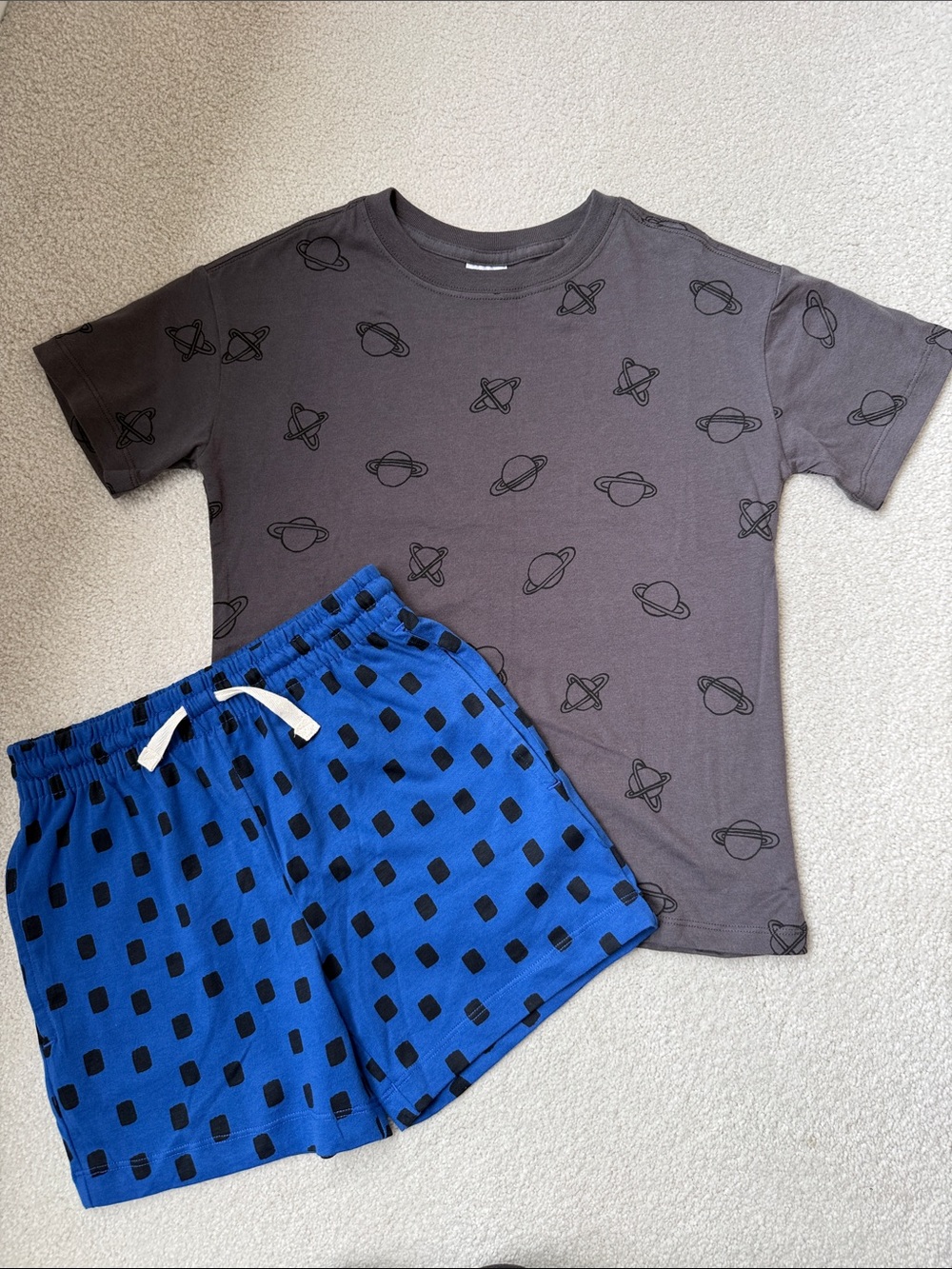 NWOT! Hanna Andersson Planet Relaxed Fit Tee & Blue Shorts Set